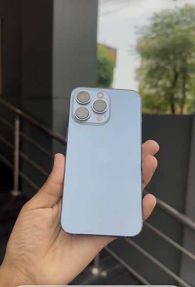 Apple iPhone 13 Pro