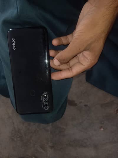 OPPO A31