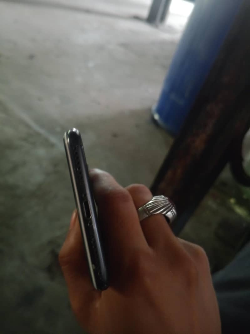 Apple iPhone 7 Plus 2