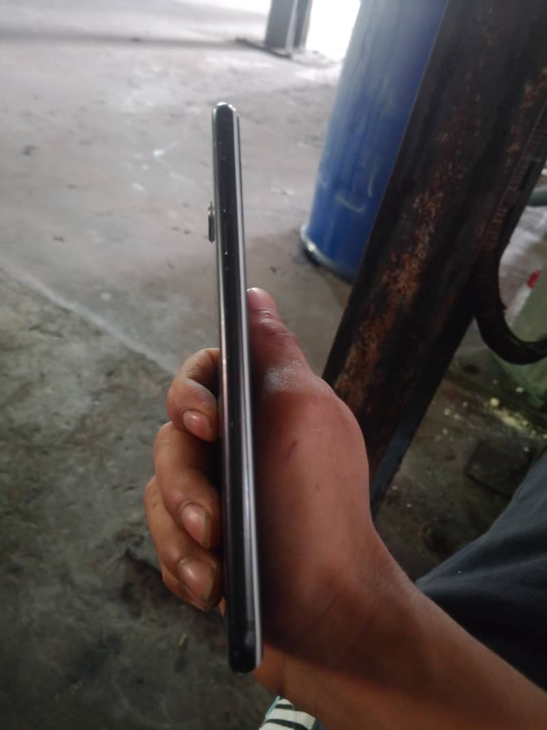 Apple iPhone 7 Plus 5