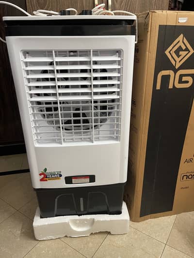 Nac2100 air cooler just box open new 10/10 condintion