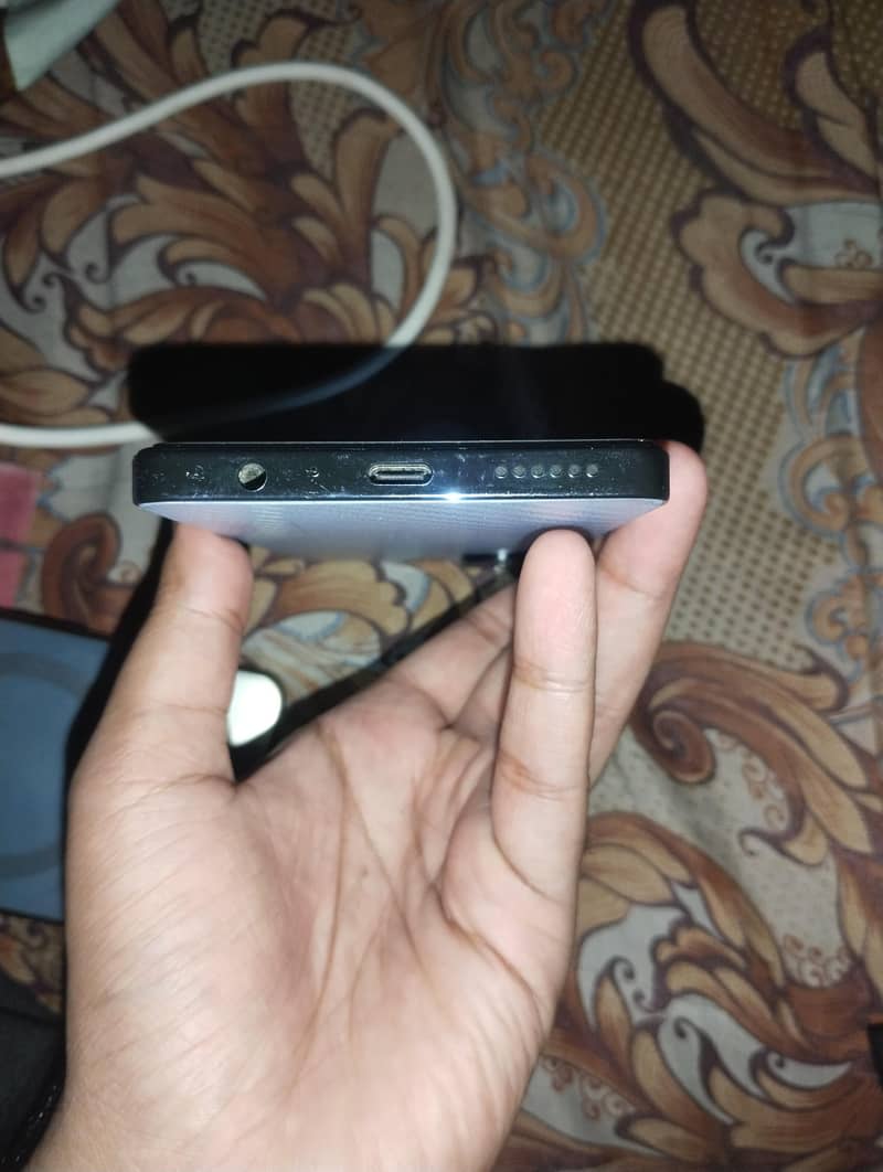 Tecno CAMON 20 Pro 4