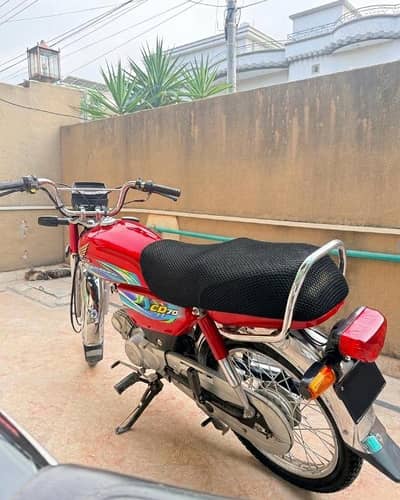 Honda CD 70 23/24 model