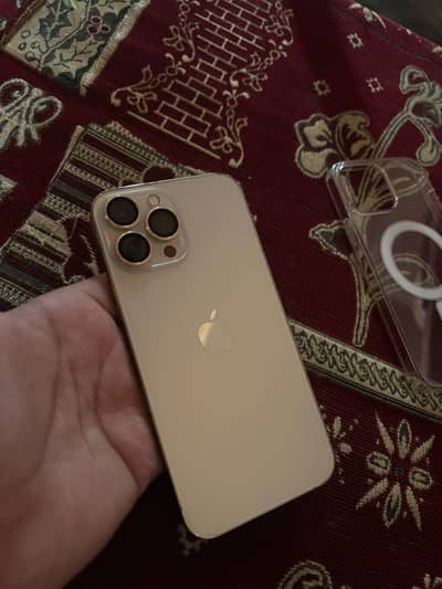 Apple iPhone 13 Pro Max Jv 128jb battery Health 88%