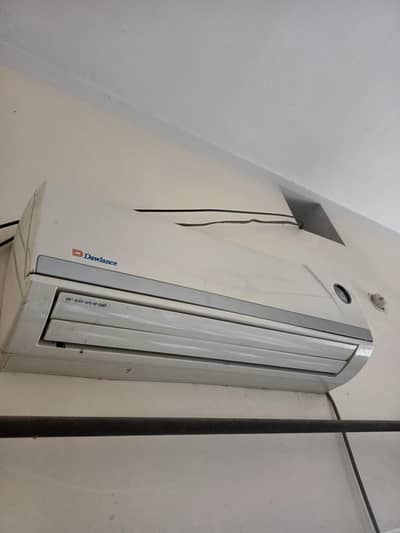 Dawlance 1 ton non dc inverter AC