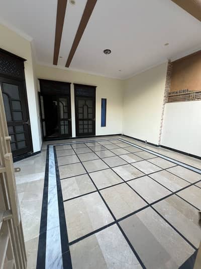 D17/2 MVHS 9 Marla Double Story Used House Available For Sale