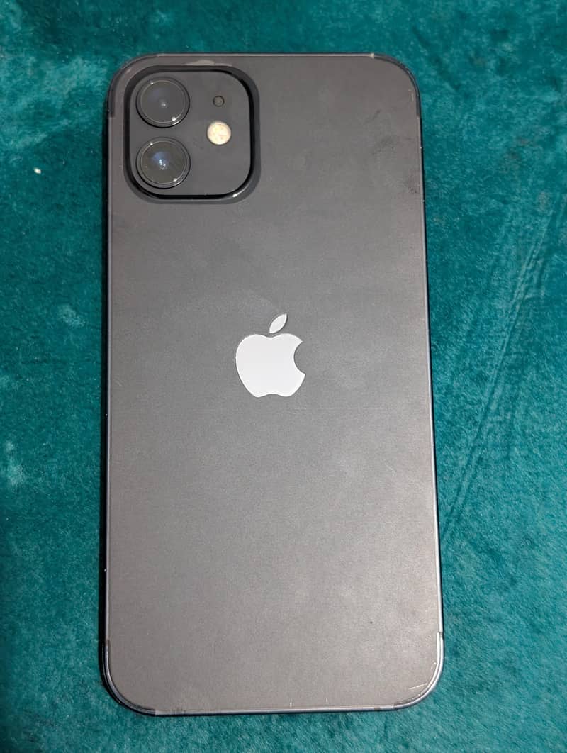 iPhone 12 8