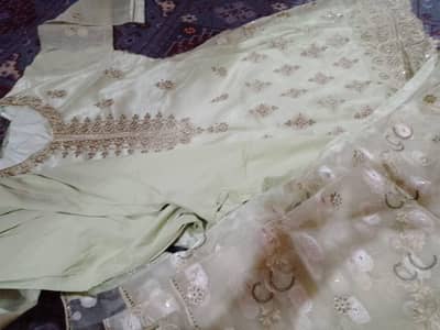 wedding dress