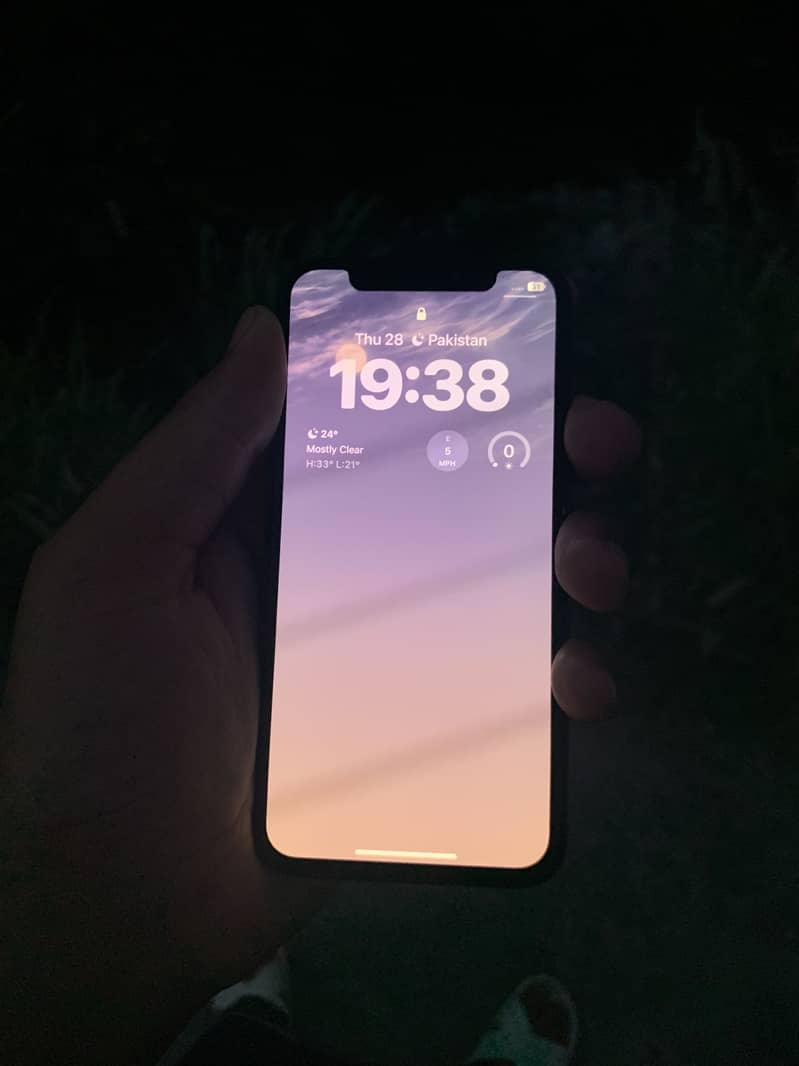 iPhone xs 1