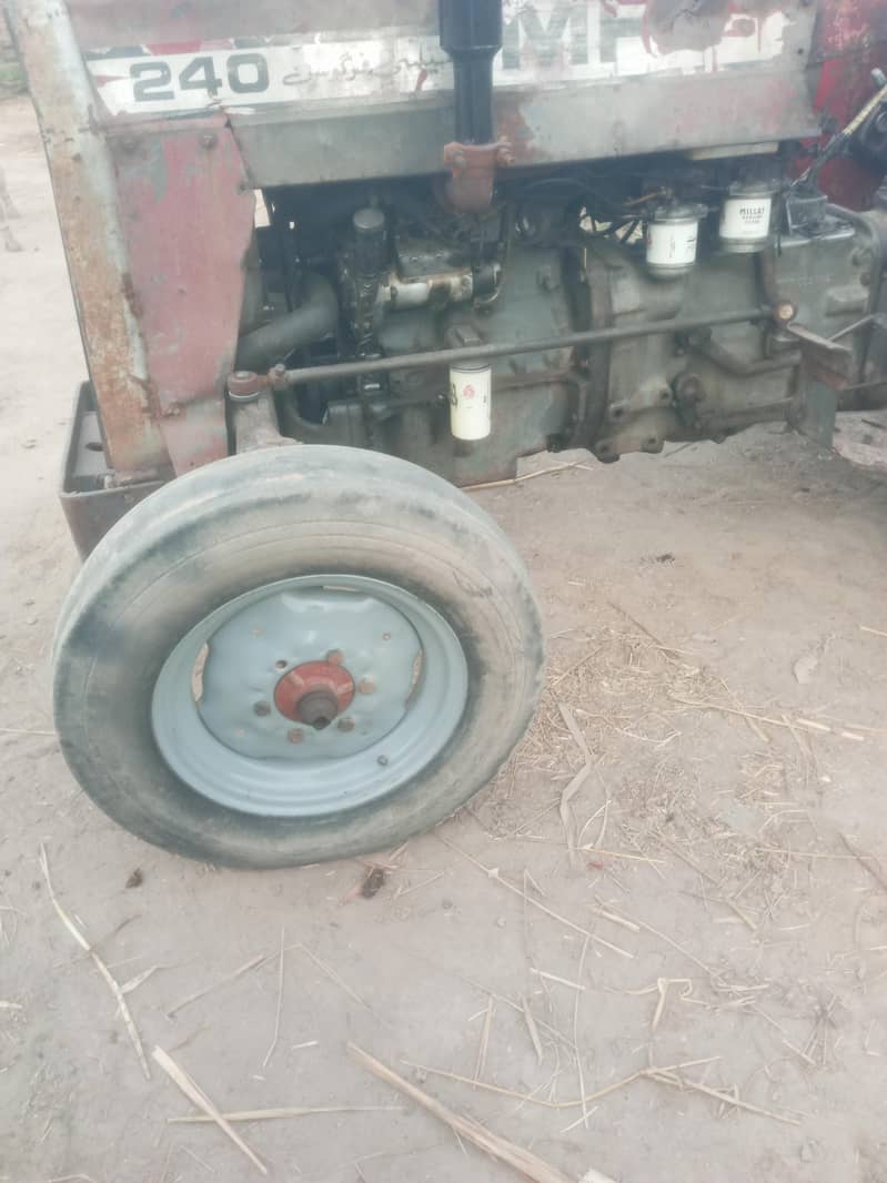 tractor 135 4