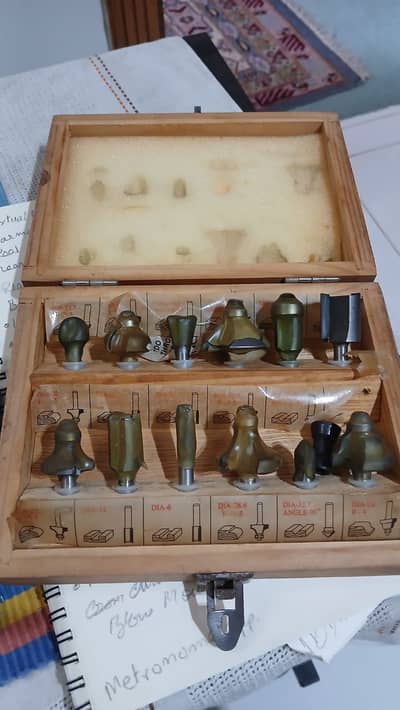 -Router bits 1/4 in. HD 12 pcs set