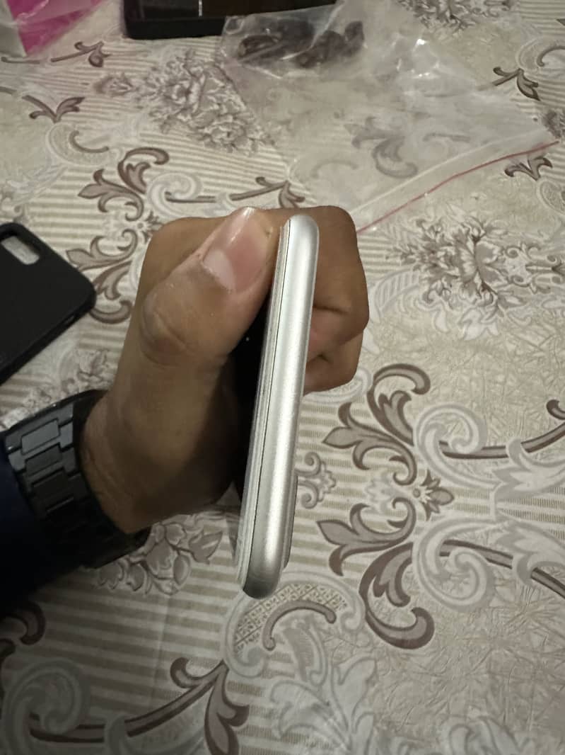 iPhone 7 Plus 0