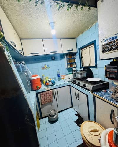 Prime Location In Numaish Chowrangi Of Numaish Chowrangi, A 80 Square Yards House Is Available
