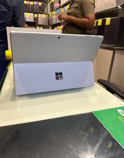 Microsoft surface Pro 7 | core i5 10th gen | 2k | 2 in 1 | Detachable