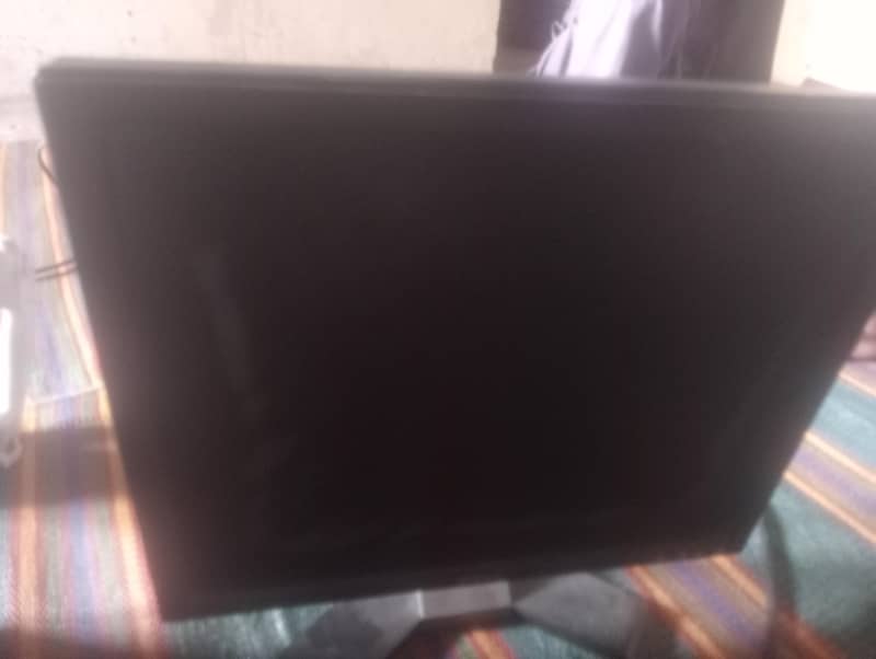 used for computer  serf offer Multan 10