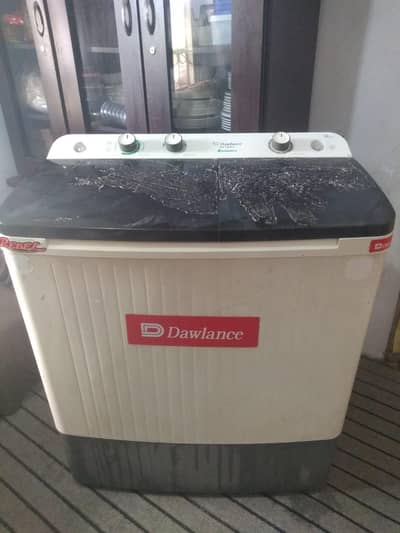 Dawlance Full jamboo size washing machine semiautomatic capacity 12kg
