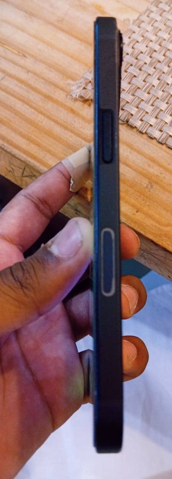 Apple iPhone 13 3