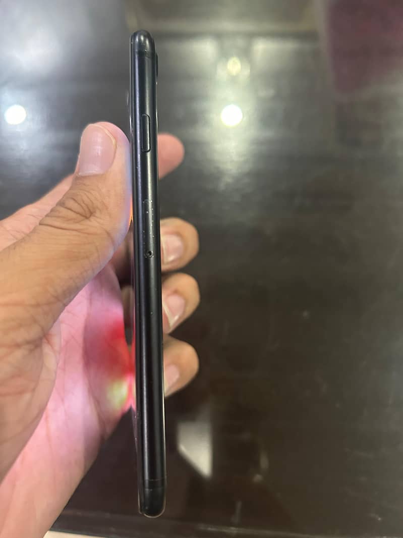 Apple iPhone 7 5