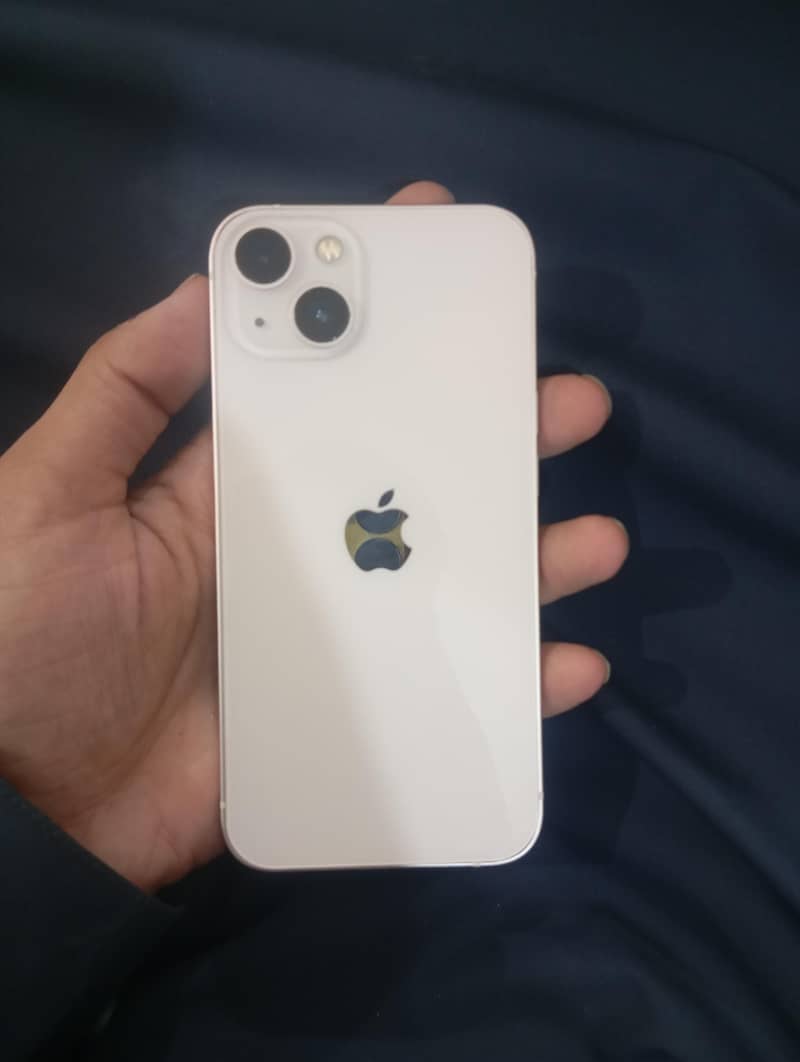 Apple iPhone 13 3