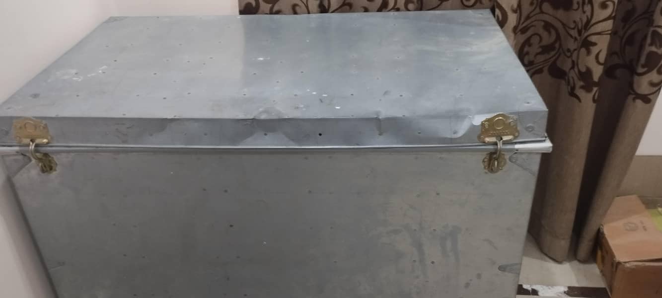 trunk 1