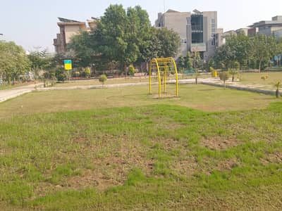 OPF Residential Near HOSPITAL, ACADEMY, HIGH RISE BUILDING, DEPARTMENTAL STORE, BANK, CLINIC,SCHOOL
