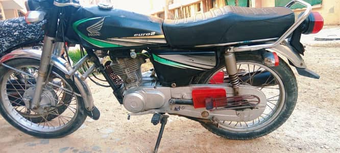 CG HONDA 125 for sale . 2014 model