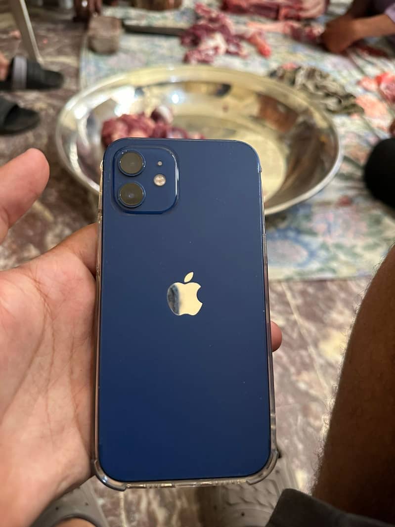 Apple iPhone 12 2