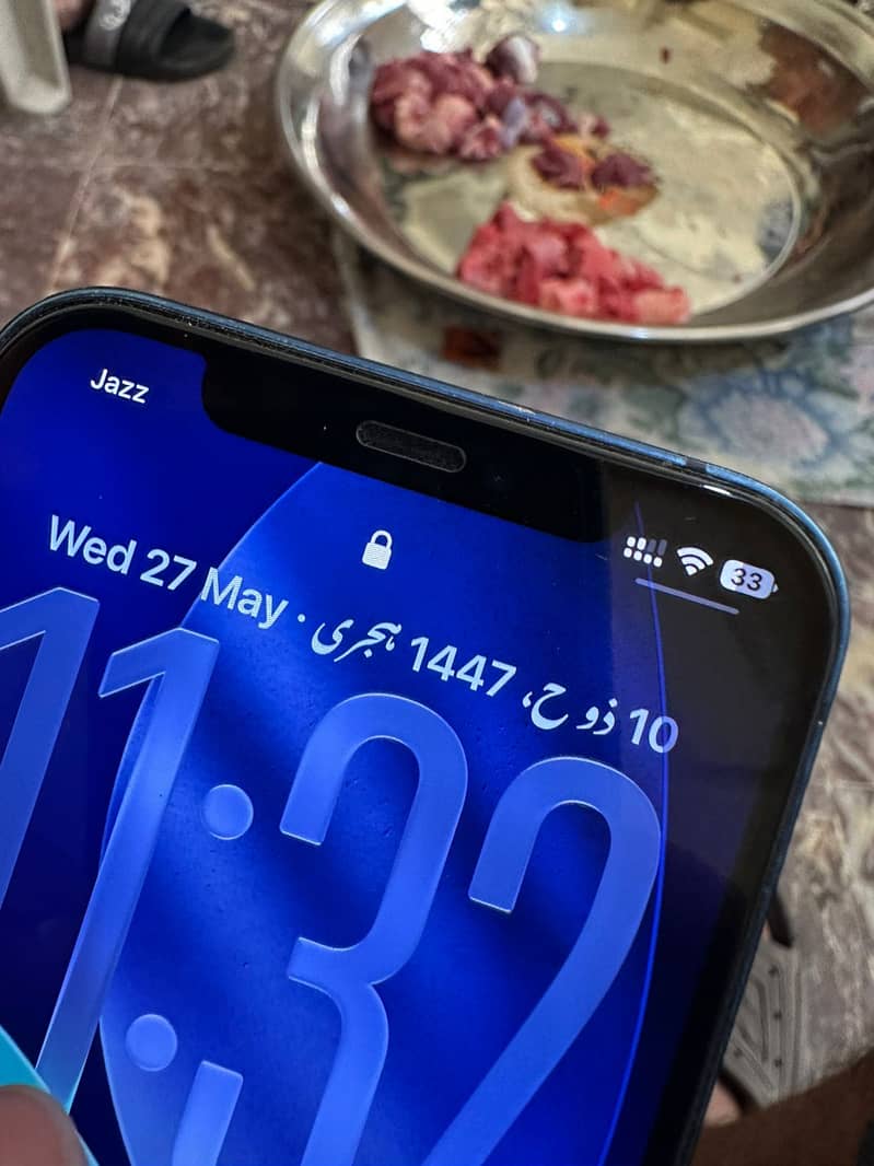 Apple iPhone 12 3