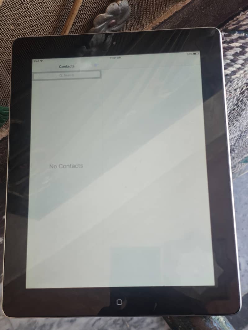 ipad \   16GB 1