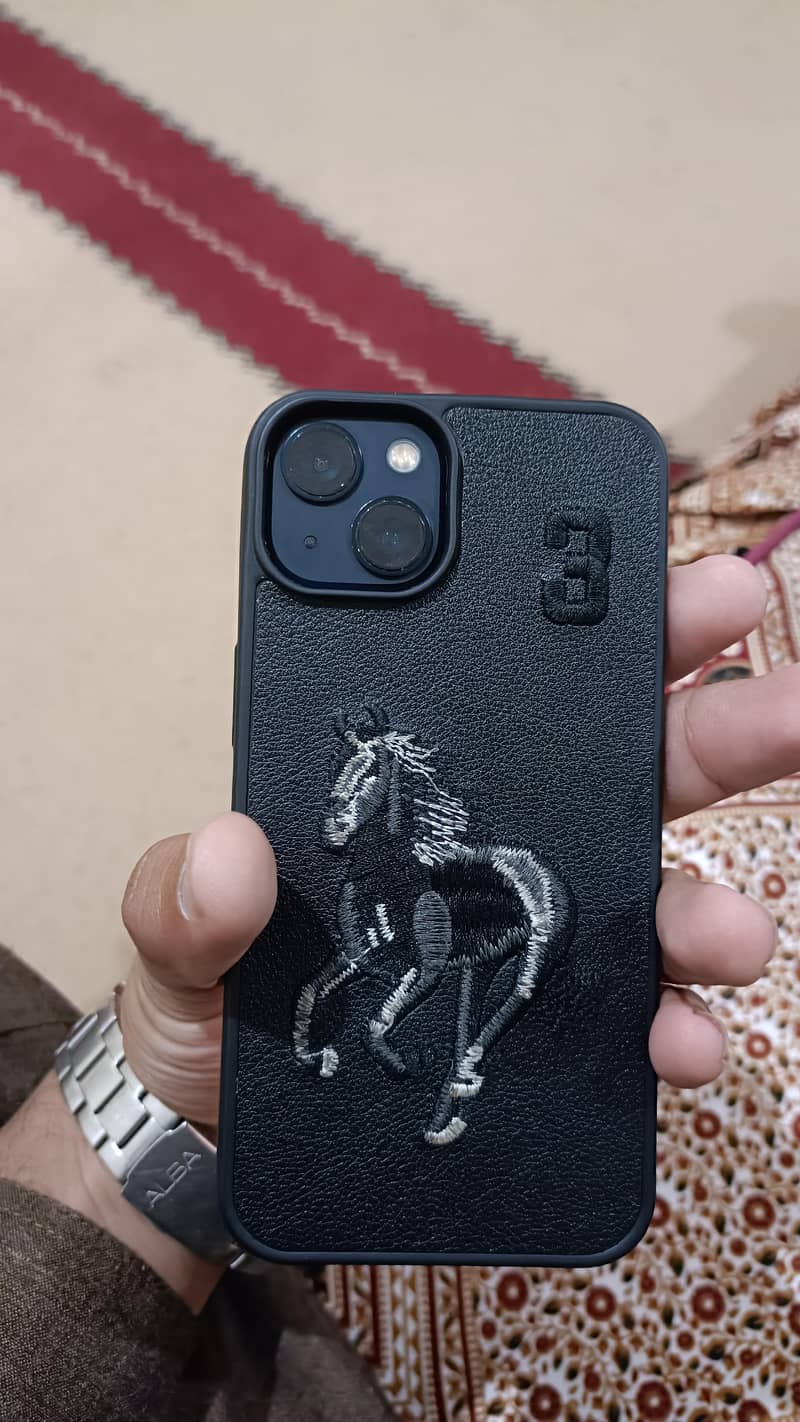 Apple iPhone 13 1