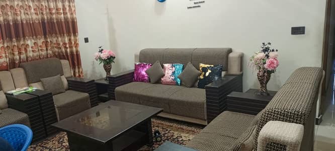 Sofa and tables set