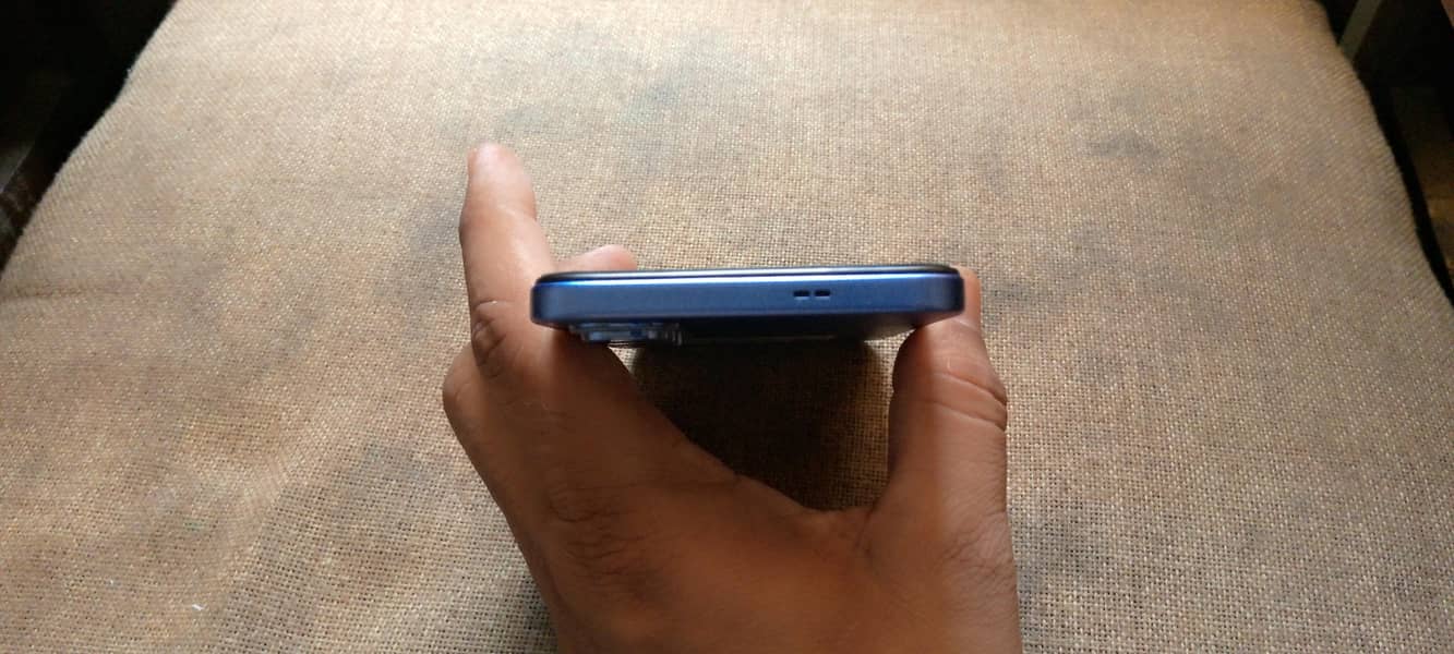 Mobile 3