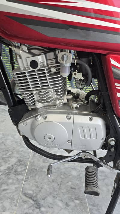 suzuki gs150 2026 red