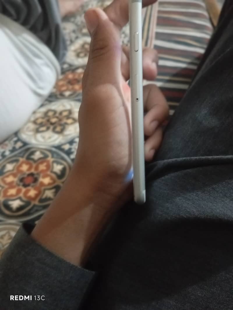 Apple iPhone 6 5