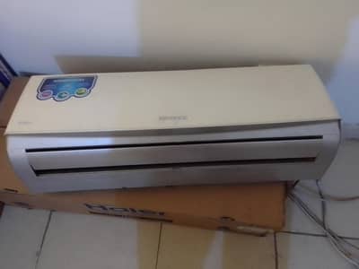 Kenwood One Ton AC (Only Indoor)
