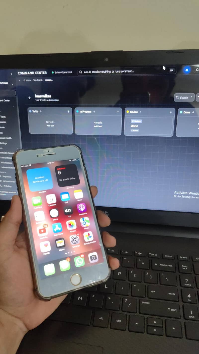 Apple iPhone 8 Plus 0