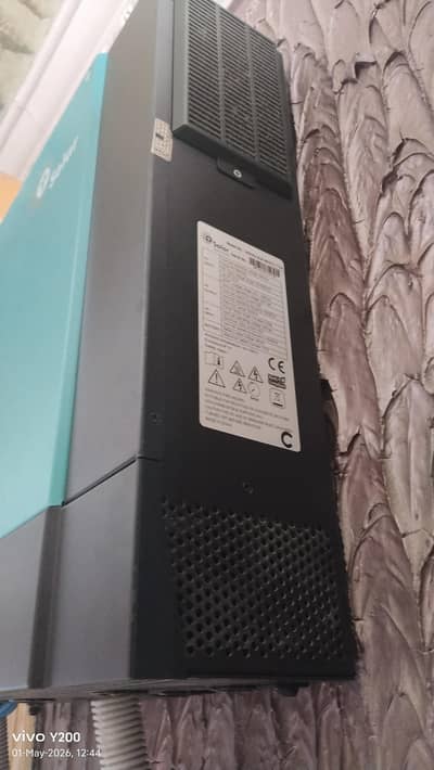 Solar inverter