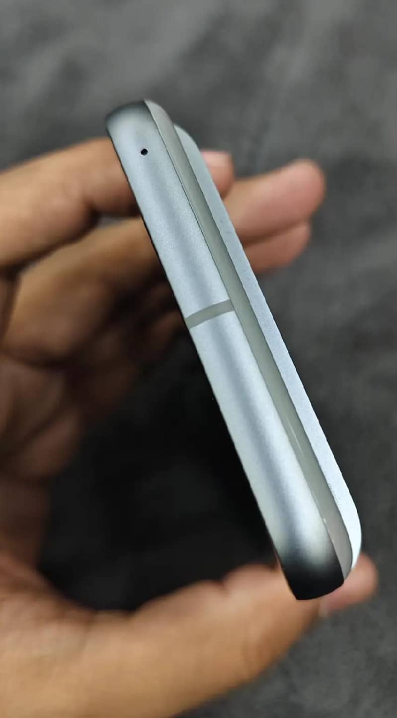 Google Pixel 8 1