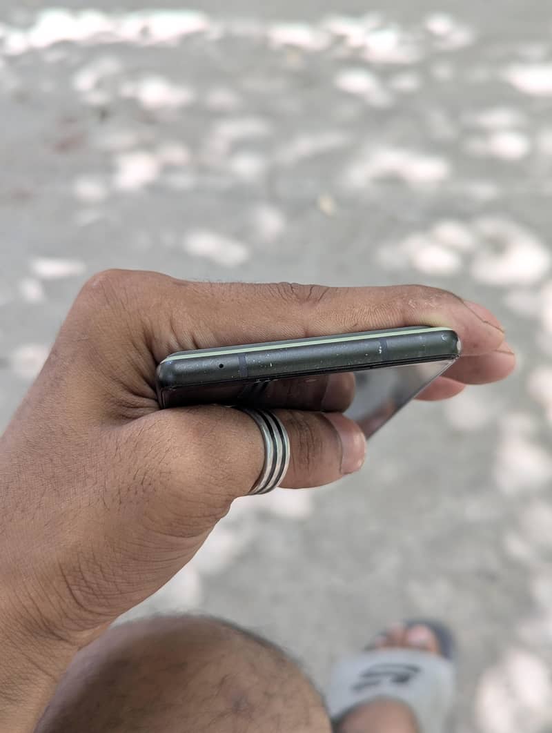 Google Pixel 6 5