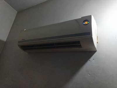 Dawalance 1.5 Ton Ac Simple Urgent sale