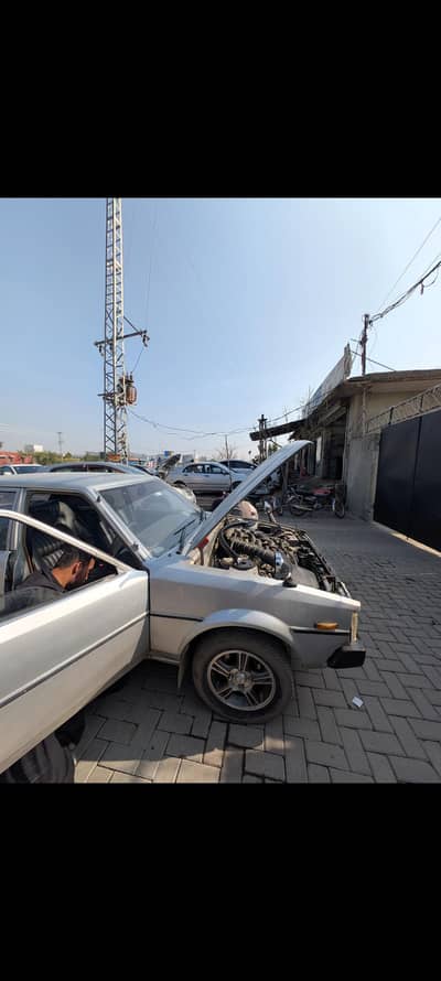 Toyota Corolla V6 KE70