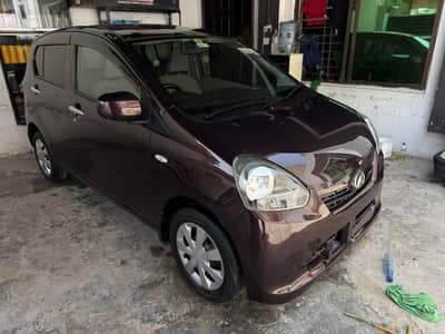 Daihatsu Mira 2012