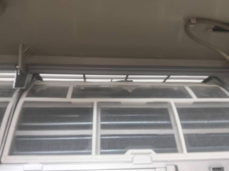 gree split  AC 1.5 ton 4