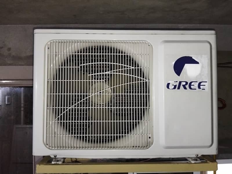 gree split  AC 1.5 ton 7