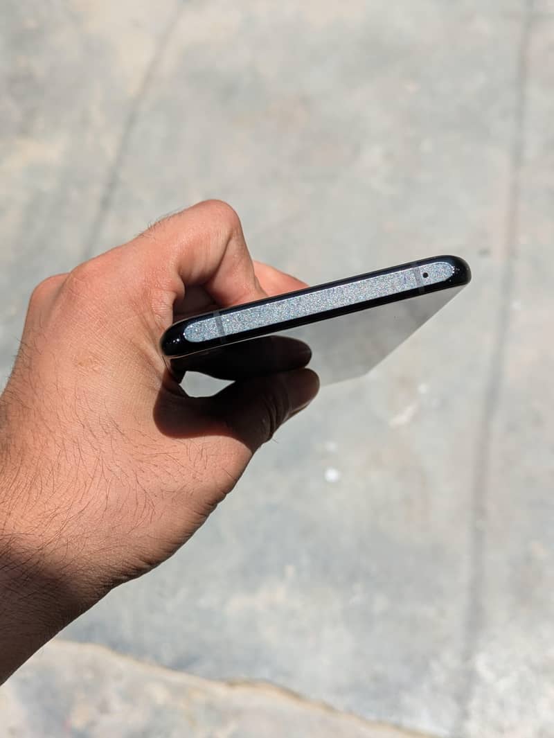 One Plus 10 Pro 5