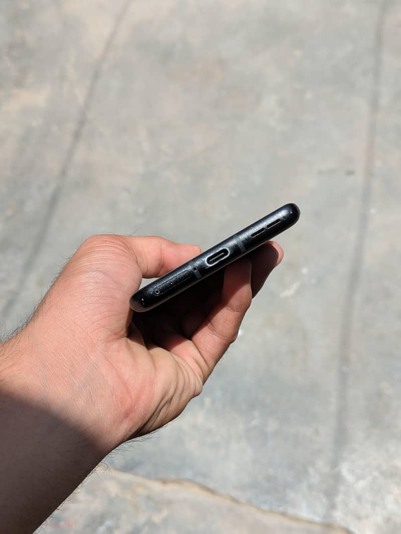 One Plus 10 Pro 6