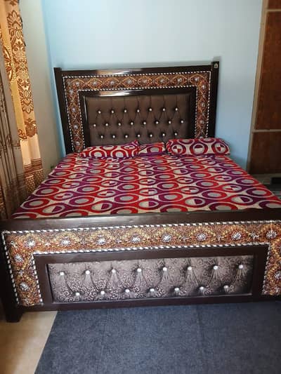 iron double bed