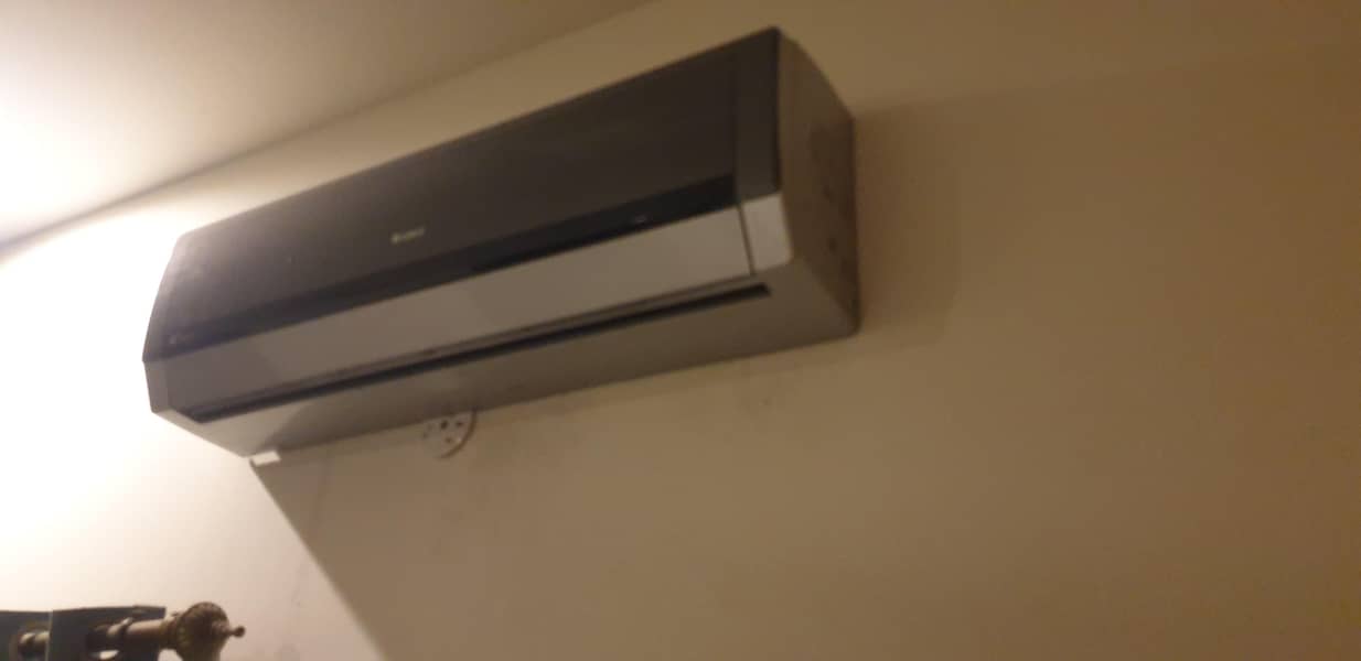 Gree 1.5 Ton split AC 2
