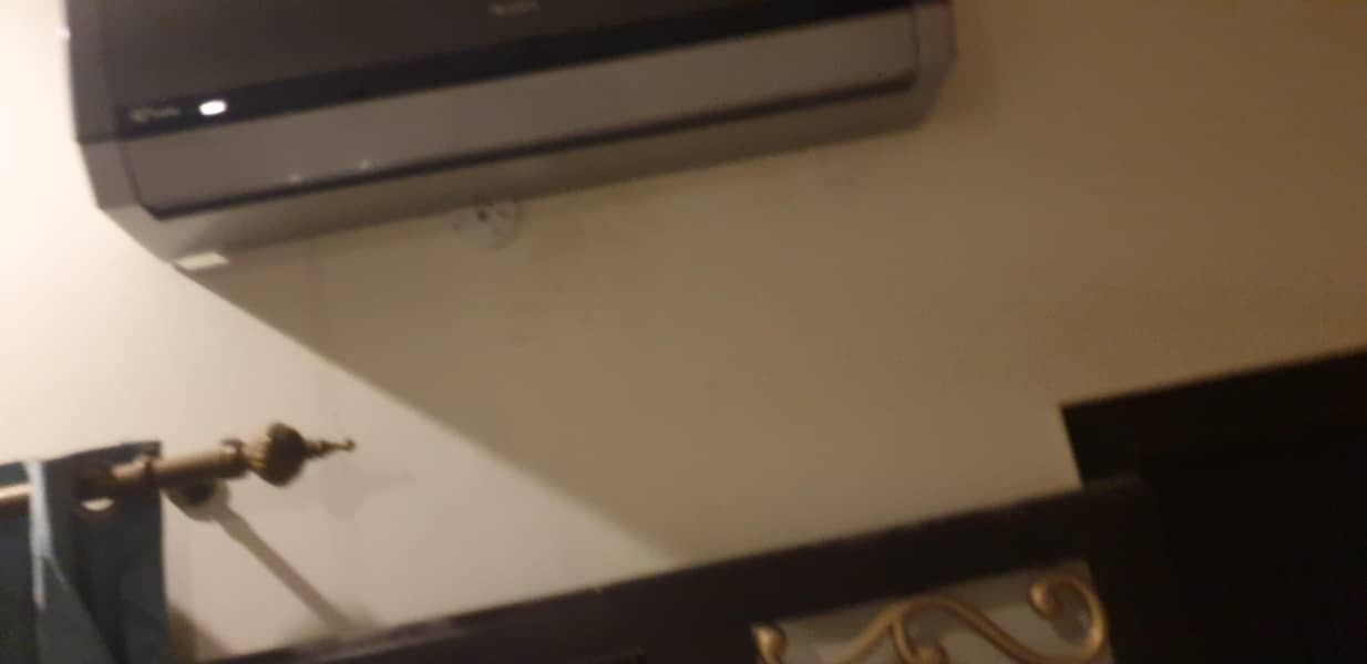 Gree 1.5 Ton split AC 3