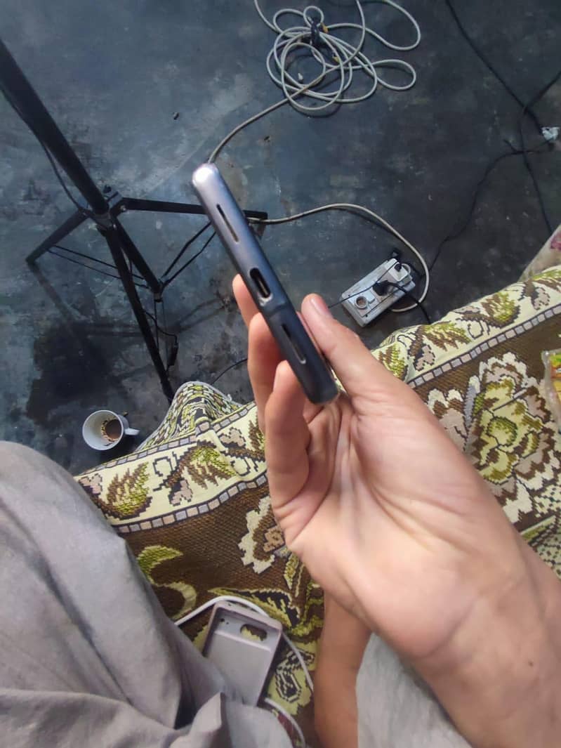 GOOGLE PIXEL7 4